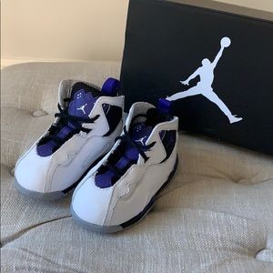 Jordan - tennis shoes